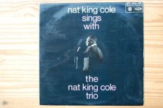 COLE, NAT KING - SINGS WITH THE NAT KING COLE TRIO