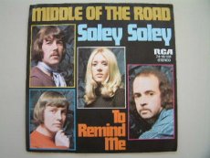 45M051 MIDDLE OF THE ROAD - SOLEY SOLEY