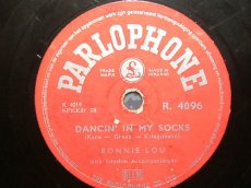 78L089 LOU, BONNIE - DANCIN' IN MY SOCKS